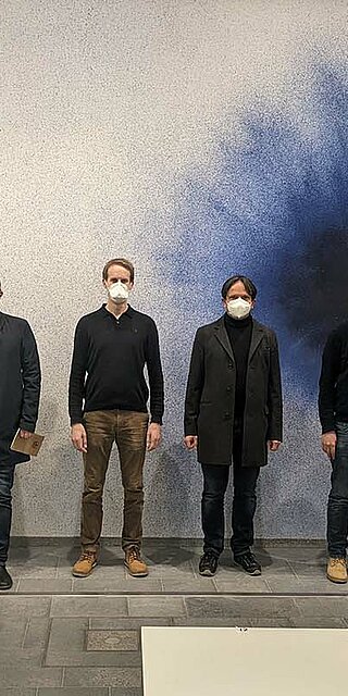 Das RSDS-Team (von links): Prof. Dr. Thomas Linner, Prof. Dr. Ulrike Plach, Prof. Christophe Barlieb, Prof. Dr. Markus Goldhacker, Prof. Dr. Thomas Kriza, Prof. Dr. Markus Heckner, Prof. Dr. Ralph Schneider und Manon Portal.