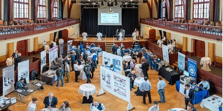 13. [MEET THE EXPERT] Implants Konferenz 2024 in der Konzerthalle in Solothurn, die als Plattform für Experten des gesamten Implantatsektors, einschließlich Forschung, klinischer Praxis und Industrie diente