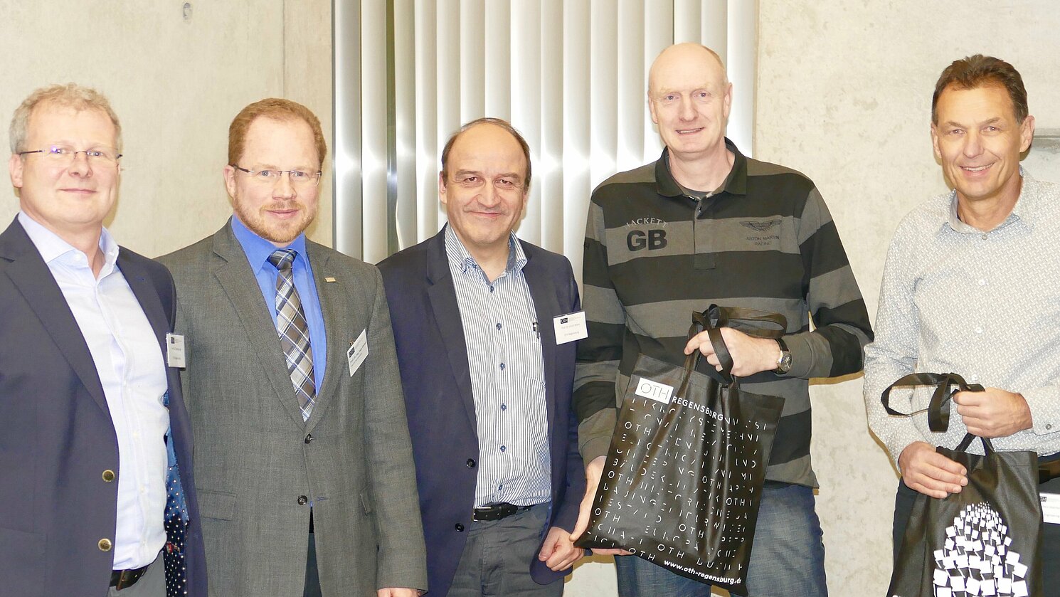 Beim 13. Technik-Kolloquium im Januar 2019 an der OTH Regensburg. Von links: Prof. Dr. Thomas Lex, Prof. Dr. Ingo Ehrlich, Prof. Dr. Ulrich Briem und die Referenten Martin Rittmeister und Dr. Franz Malcher von der Firma Linde Engineering.