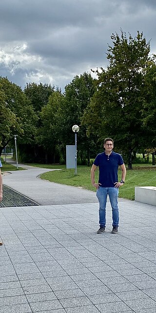 Das Team der Regensburg School of Digital Sciences (RSDS) von der OTH Regensburg mit der Koordinatorin und einem Vertreter der Hochschulleitung (von links): Silke Laubscher, Prof. Dr. Markus Goldhacker, Prof. Dr. Markus Heckner, Prof. Dr. Thomas Kriza und Prof. Dr. Ulrike Plach. 