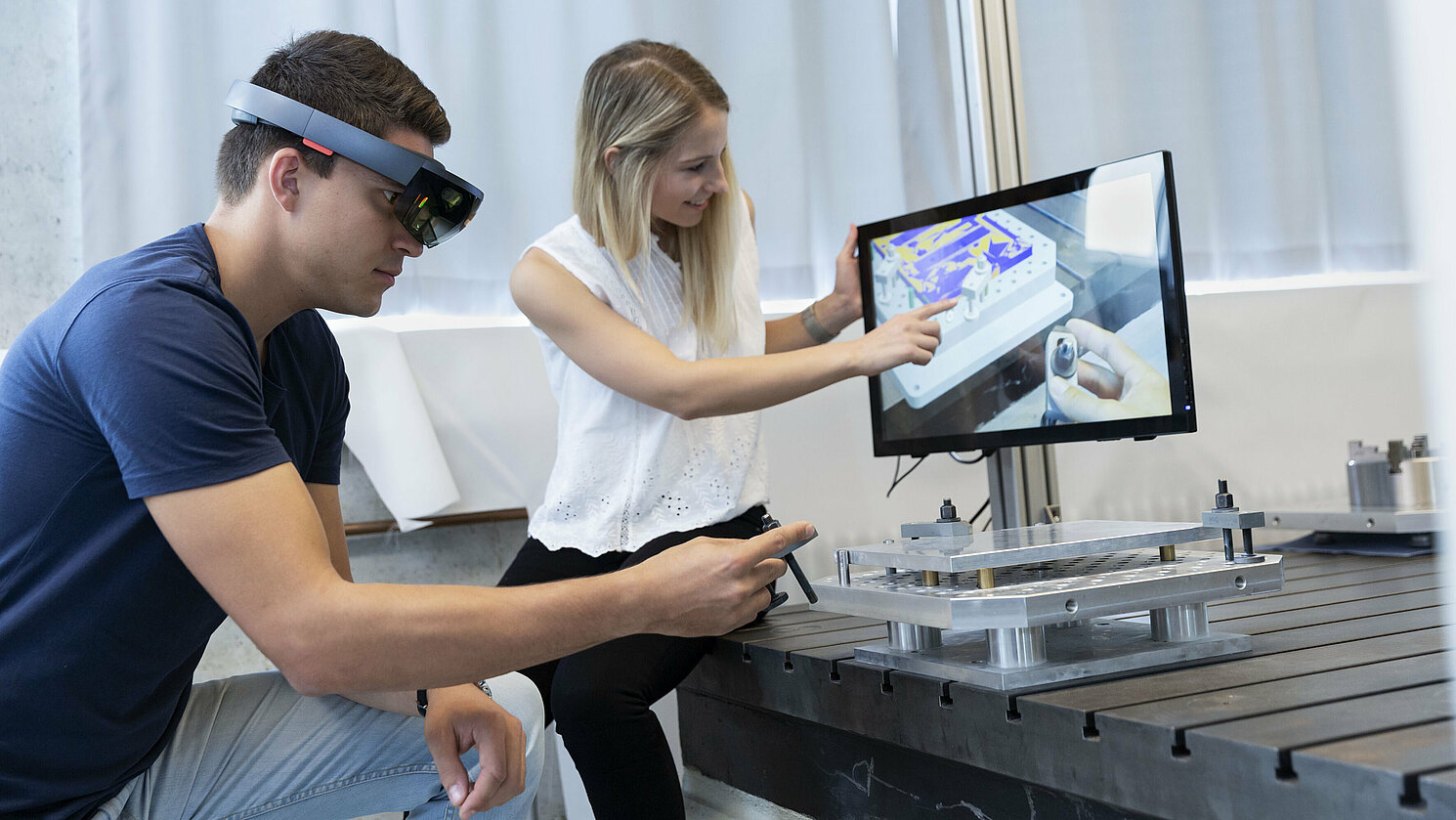 Bestnoten vergaben die Studierenden für die IT-Infrastruktur und digitale Lehrelemente im Fach Maschinenbau an der OTH Regensburg. Foto: OTH Regensburg/Florian Hammerich