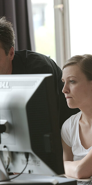 Masterstudierende bewerten die Fächer Bauingenieurwesen, Elektro- und Informationstechnik sowie Maschinenbau der OTH Regensburg als sehr gut.