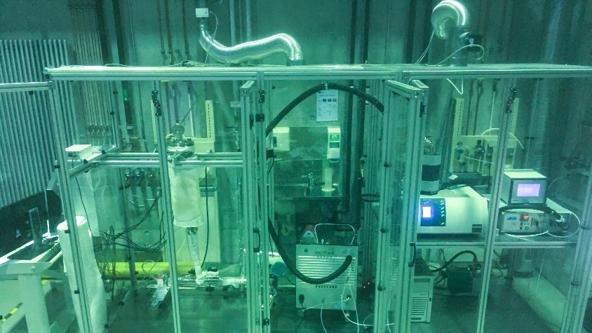 Der bisherige Versuchsstand zur Entwicklung neuer Wasserstoffspeicher wird um mehrere Teilsysteme erweitert. Damit kann an der OTH Regensburg noch besser als bisher an den Energiesystemen der Zukunft geforscht und gearbeitet werden.